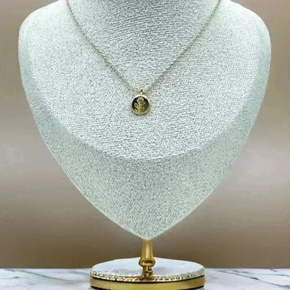 Dainty Elegant Rose Floral Round Pendant Necklace